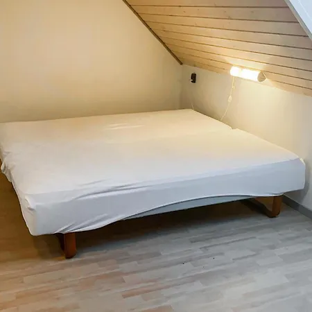 Сasa de vacaciones 6 Bedroom Lovely In Thyholm