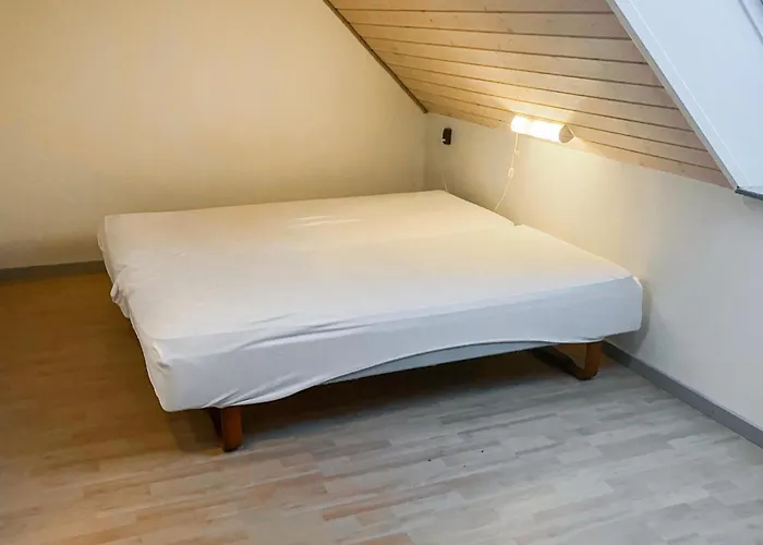 펜션 6 Bedroom Lovely In Thyholm